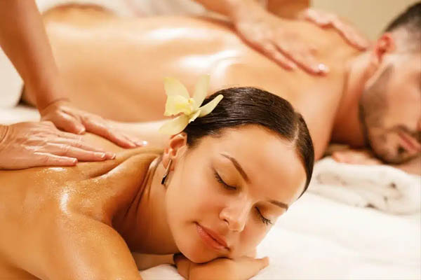 Massagens para Casais em Piracicaba | Um Novo Eu Terapias Holísticas e Massagens